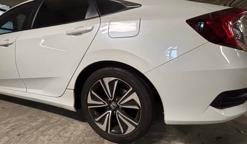 
								Used 2018 Honda Civic full									