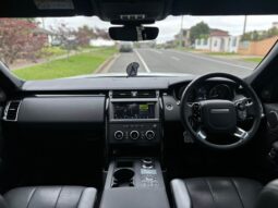 
										Used 2019 Land Rover Discovery full									