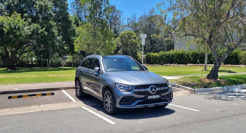 
								Used 2020 Mercedes GLC200 (Sport) full									